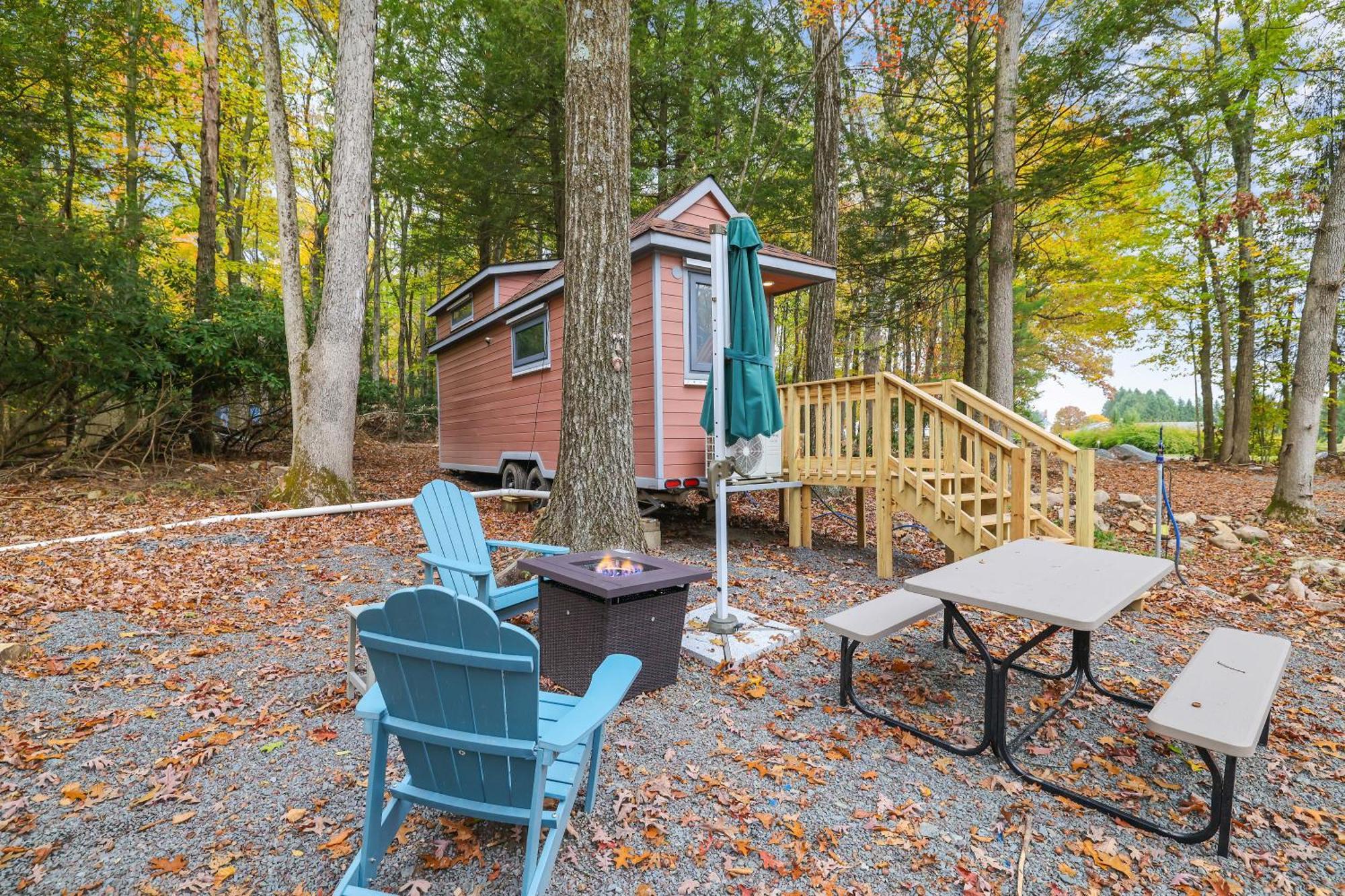 Camptel Poconos Lodging Albrightsville Exterior foto